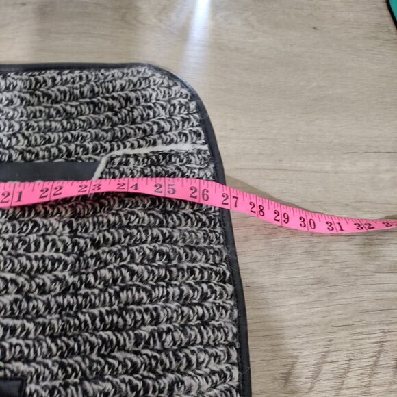 T‎ Tahari Black Faux Leather Vest Size Small - Picture 11 of 11